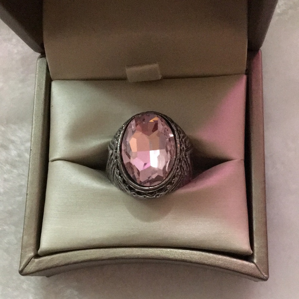 Elegant Pink Ring